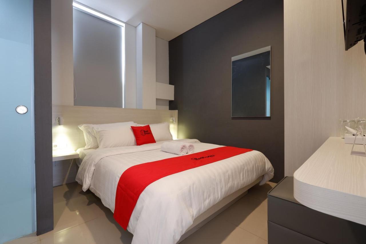 Reddoorz Near Ciputra Mall Simpang Lima Hotel Semarang