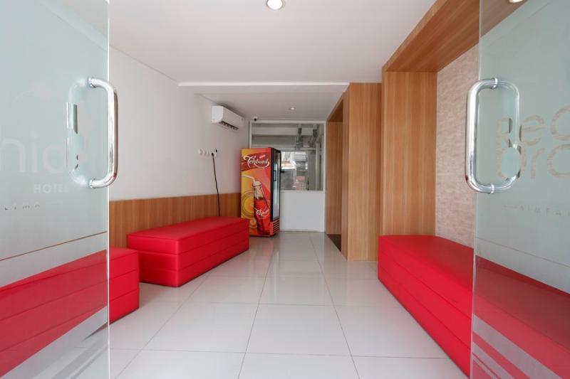 Reddoorz Near Ciputra Mall Simpang Lima