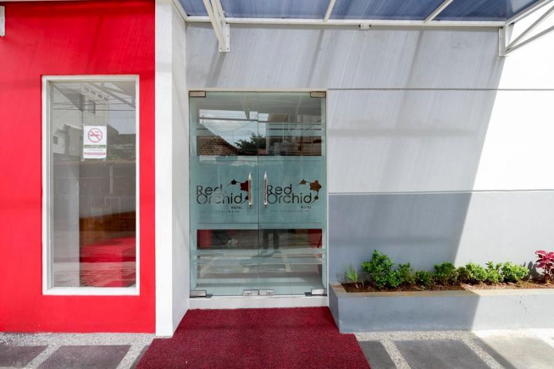 Hotel Reddoorz Near Ciputra Mall Simpang Lima Semarang